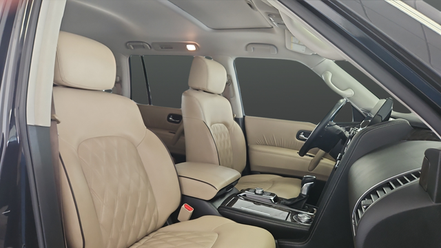 Used 2022 Super Black Nissan Platinum image 24