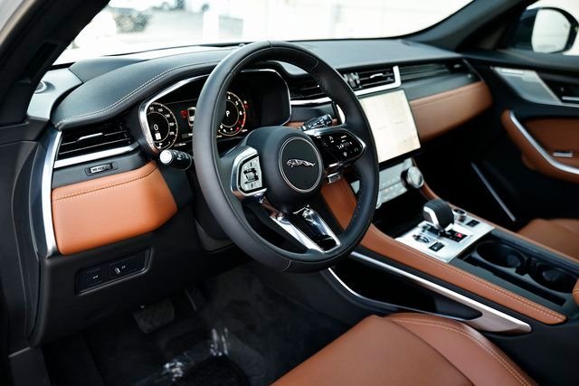 2026 Jaguar F-Pace R-Dynamic S - Photo 20