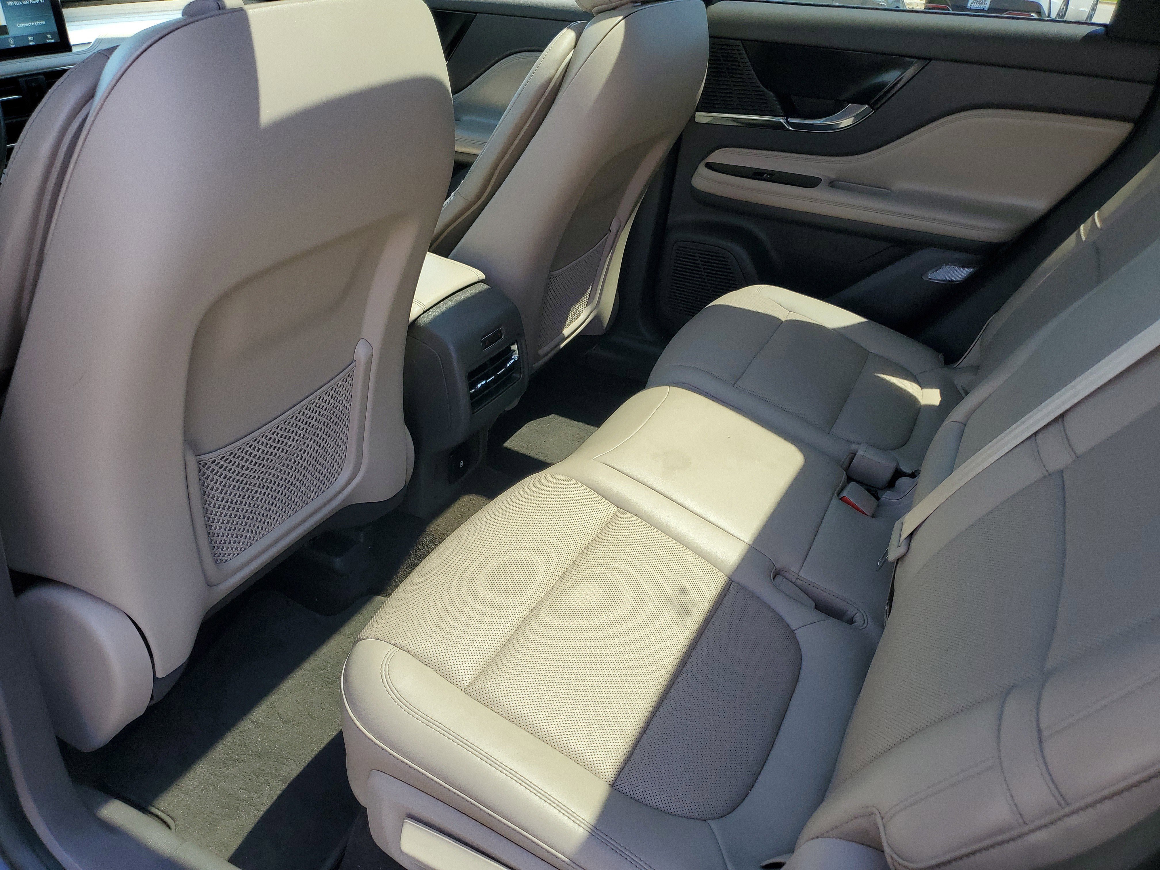 Used 2022 Gray Lincoln Standard image 11