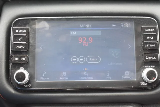 Used 2023 Gray Nissan SR image 28