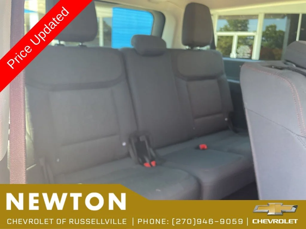 Used 2025 Black Ford Active image 34