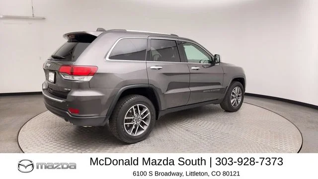 Used 2020 Gray Jeep Limited image 2