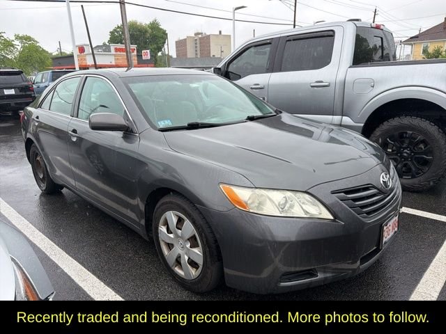 Used 2009 Gray Toyota LE image 1