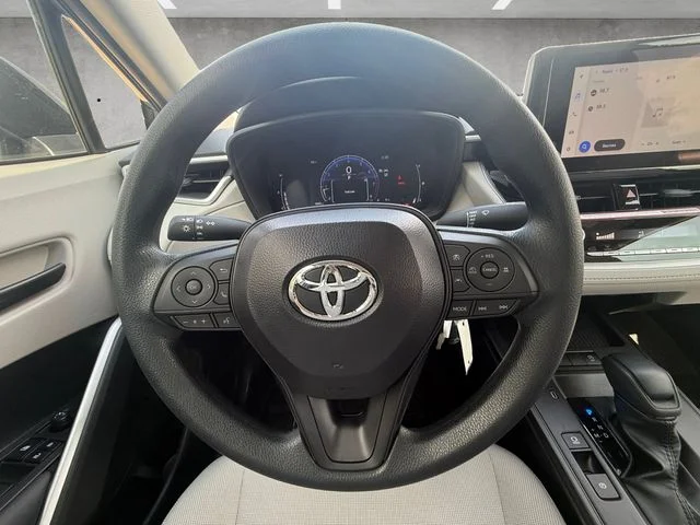 Used 2026  Toyota L image 21