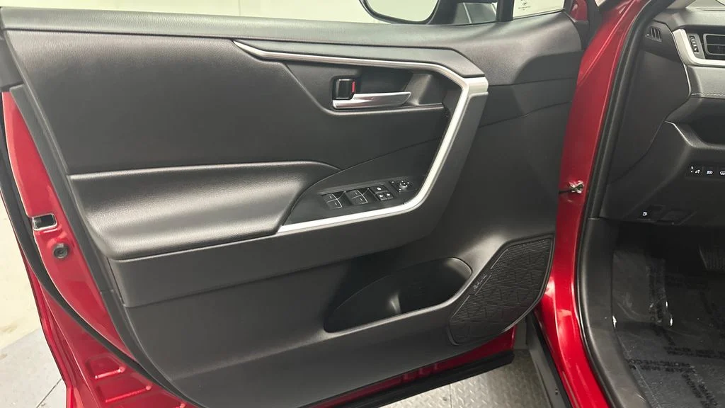 Used 2024 Red Toyota XLE image 16