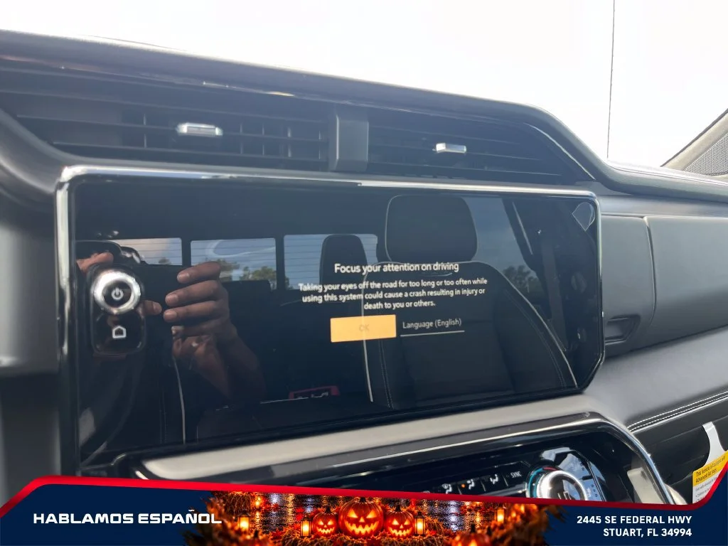New 2026 Summit White GMC AT4X image 30