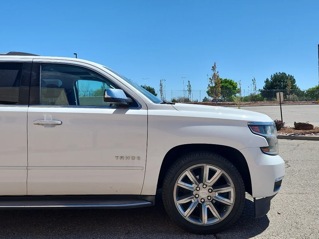 Used 2015 Summit White Chevrolet LTZ image 4