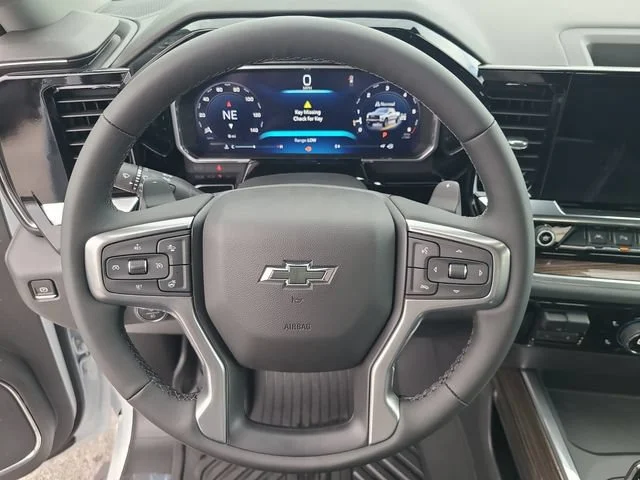 New 2026 Summit White Chevrolet LT Trail Boss image 23