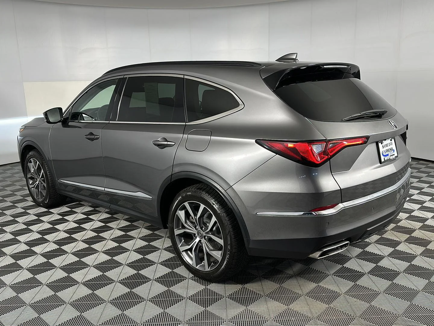 Used 2023 Liquid Carbon Metallic Acura SH-AWD w/Tech image 24