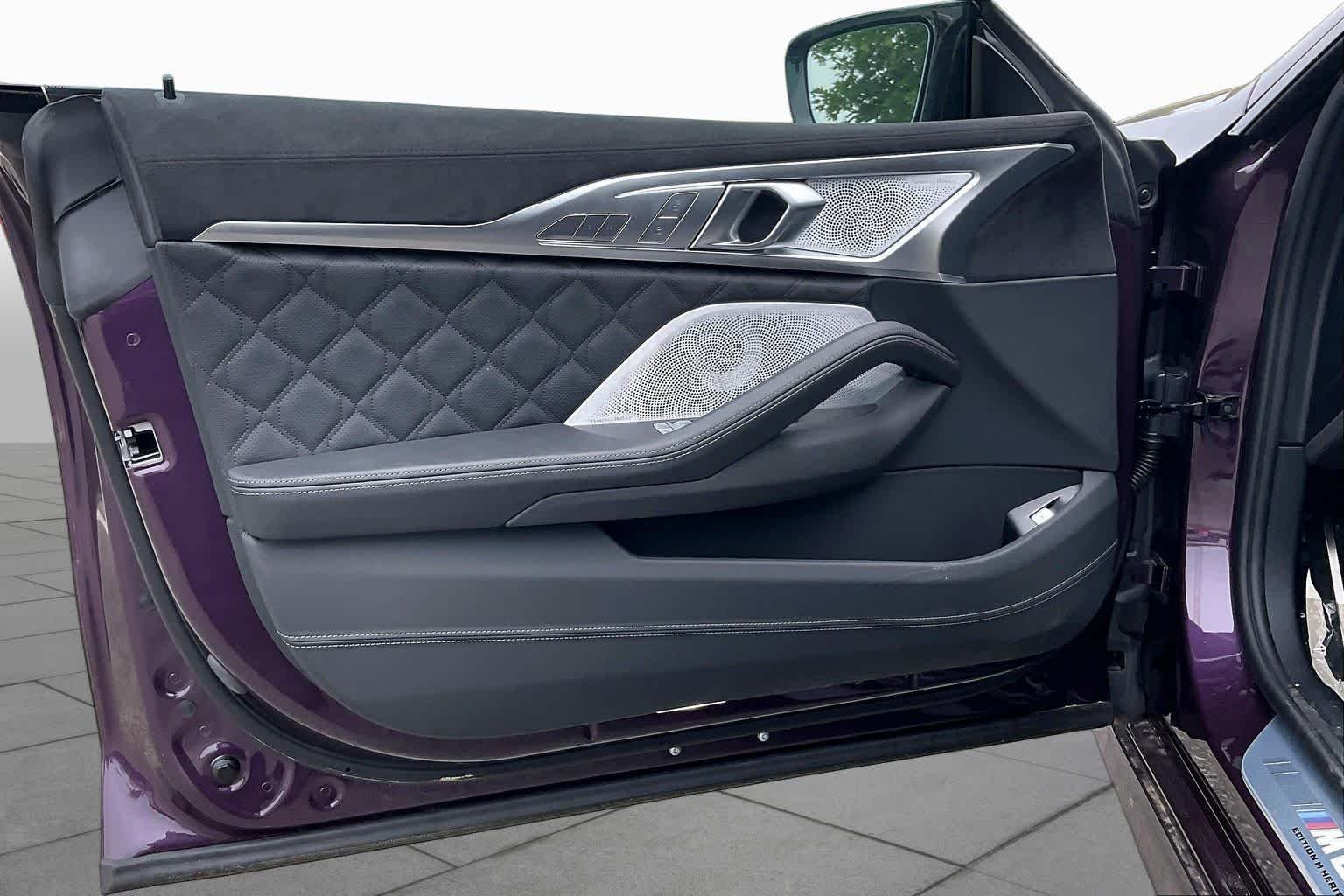 New 2026 Daytona Violet Metallic BMW M850i image 10