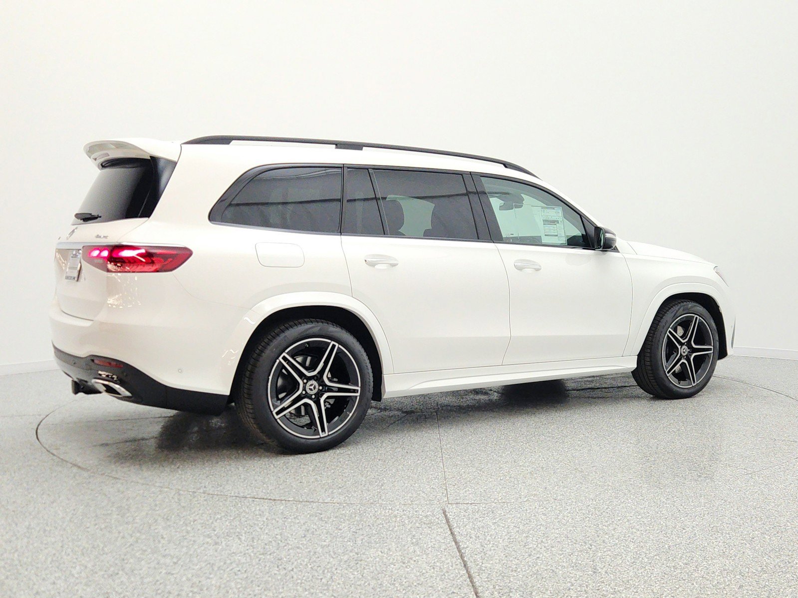 New 2026 Polar White Mercedes-Benz GLS 450 4MATIC® SUV image 26