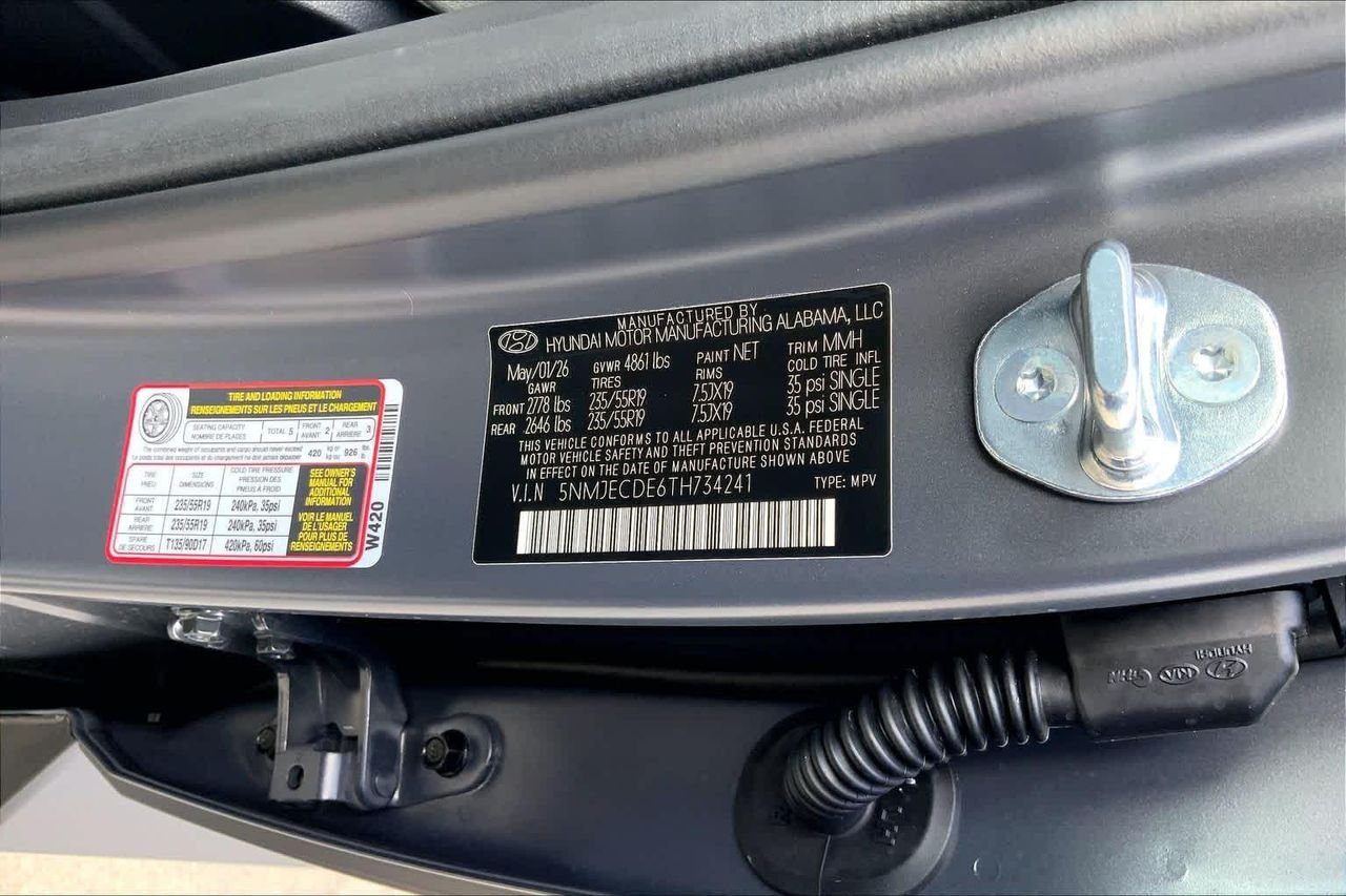 New 2026 Ecotronic Gray Matte Hyundai Limited AWD image 19