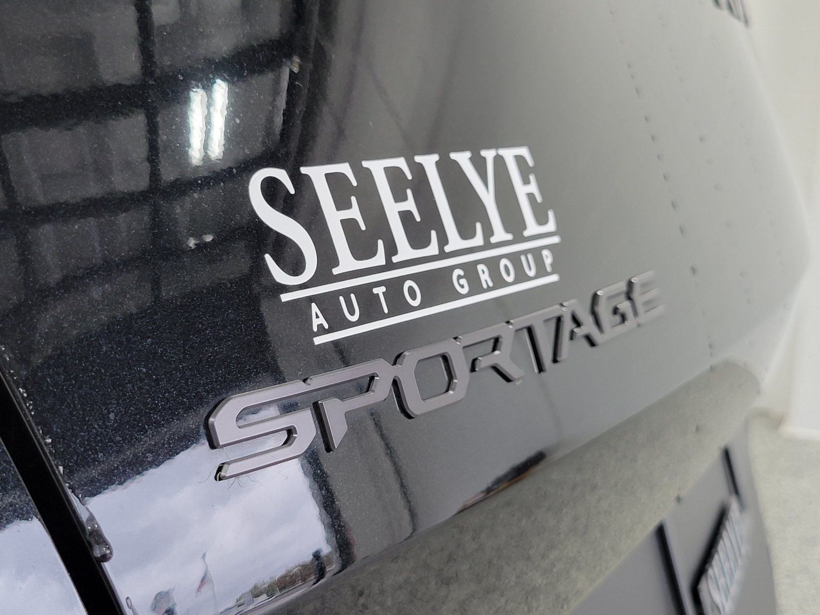 Used 2026 Black Kia X-Line image 34