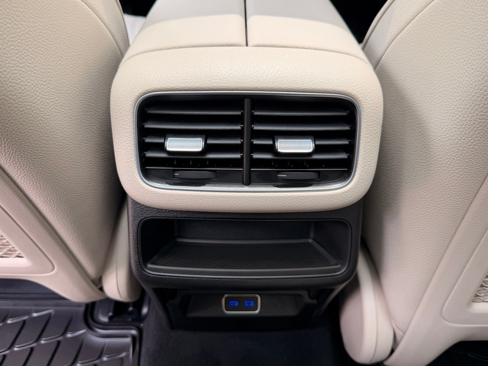New 2026 Selenite Grey Metallic Mercedes-Benz GLE 450 image 16