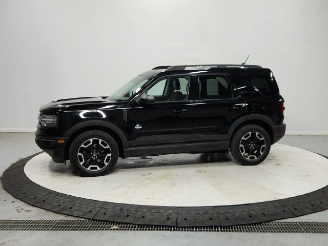 Used 2021 Black Ford Outer Banks image 5