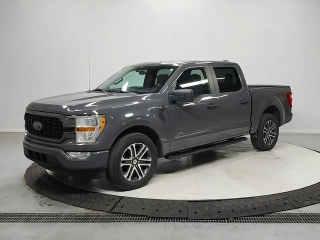 Used 2021 Gray Ford XL image 3