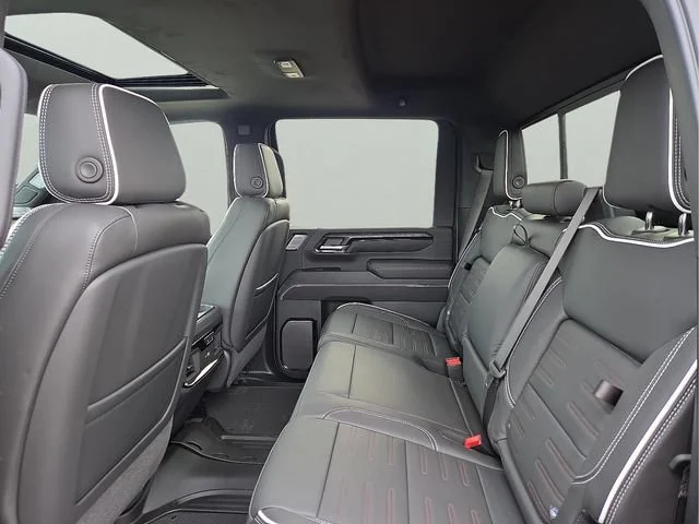 2026 GMC Sierra 2500HD AT4X - Photo 9