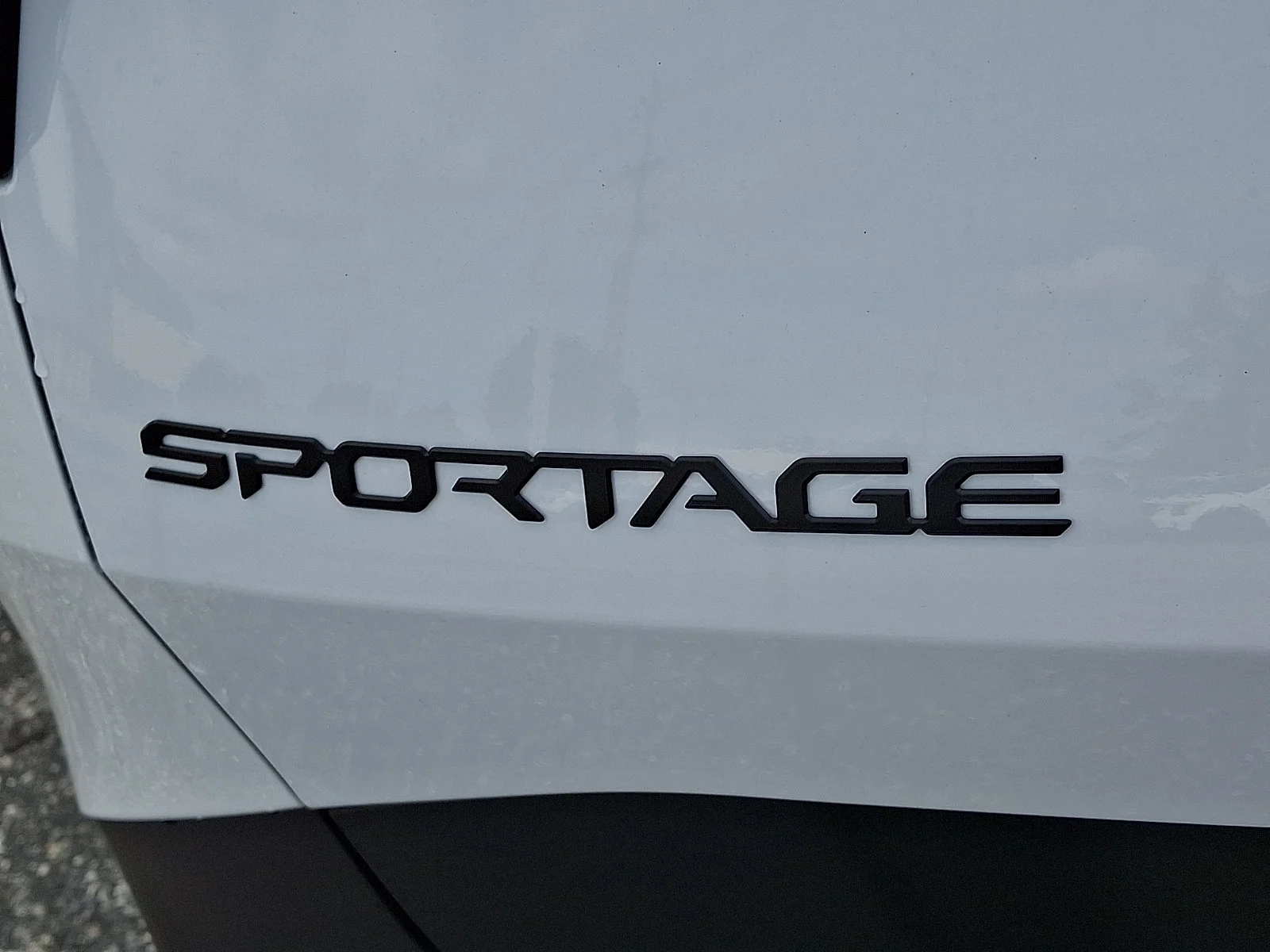 New 2027 White Kia X-Line image 22