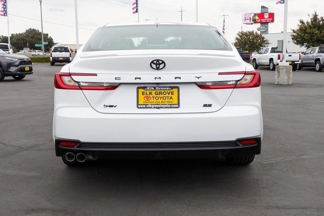 New 2026 Ice Cap Toyota  SE image 10