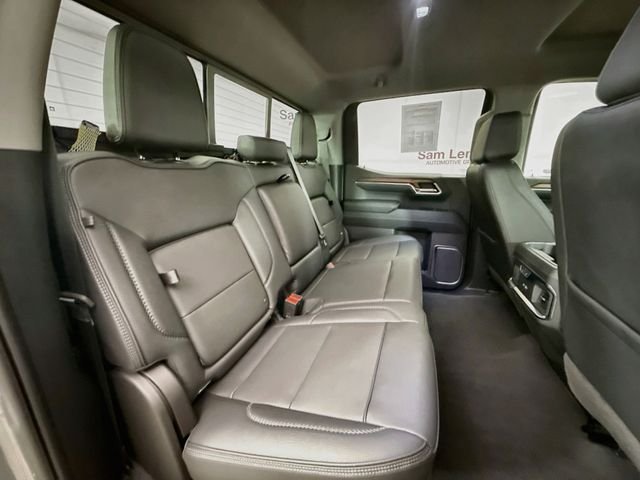 Used 2023 Silver GMC Denali image 28