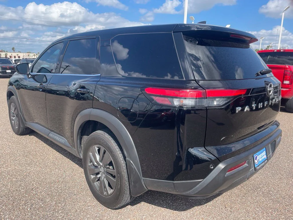 Used 2024 Black Nissan S image 5