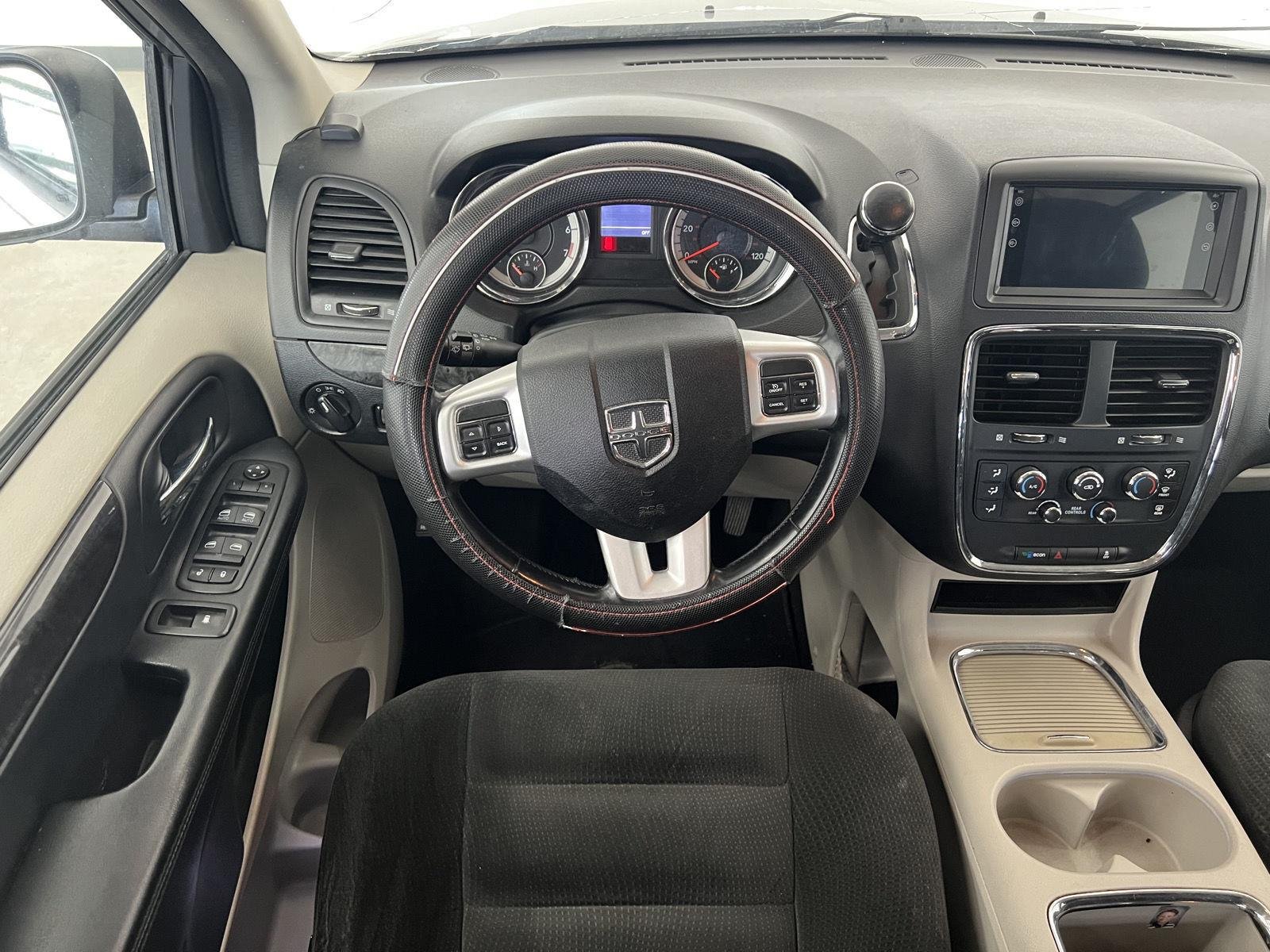 2016 Dodge Grand Caravan SXT - Photo 31