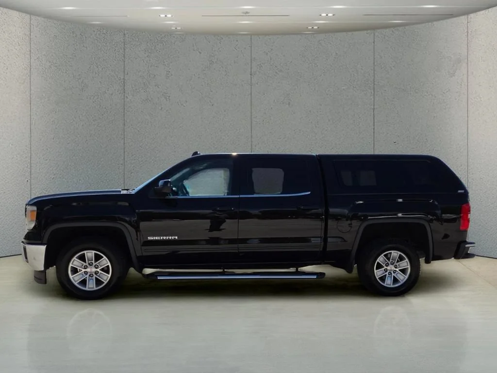 Used 2014 Onyx Black GMC SLE image 9