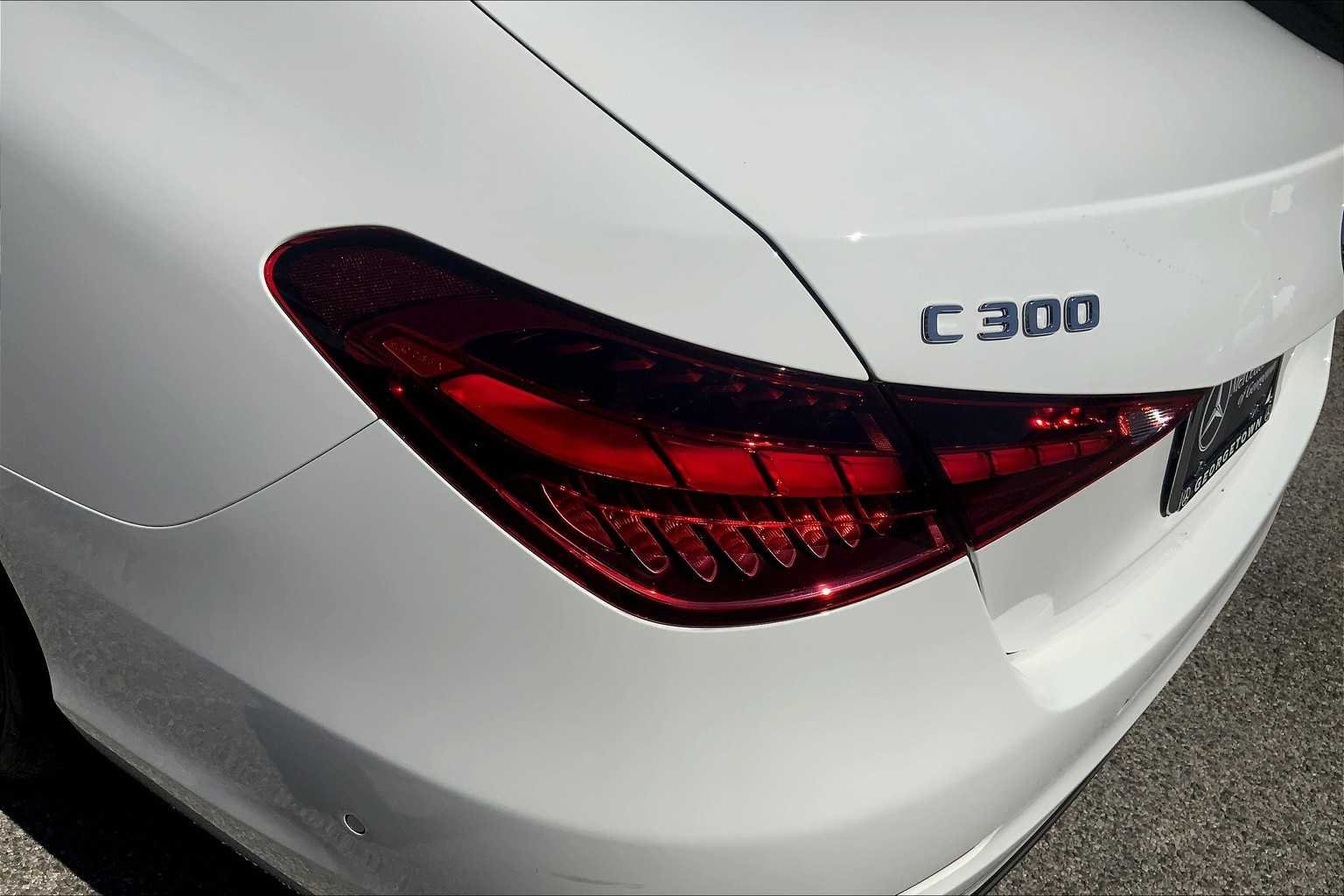 Certified Used 2022 Polar White Mercedes-Benz C 300 image 28