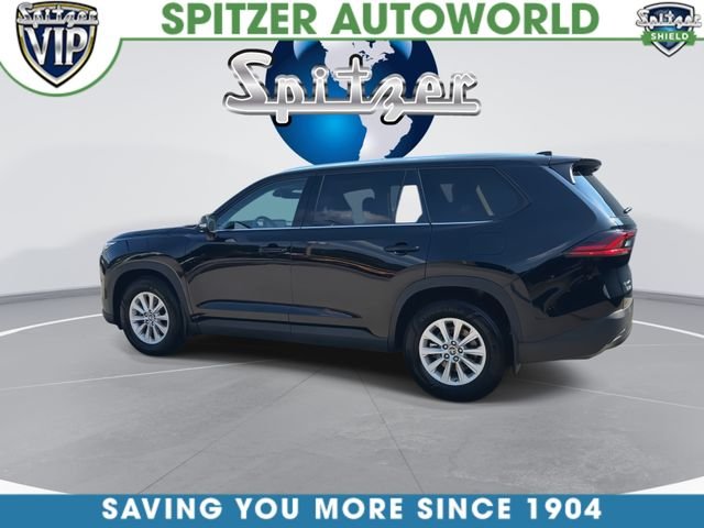 Used 2025 Black Toyota XLE image 7