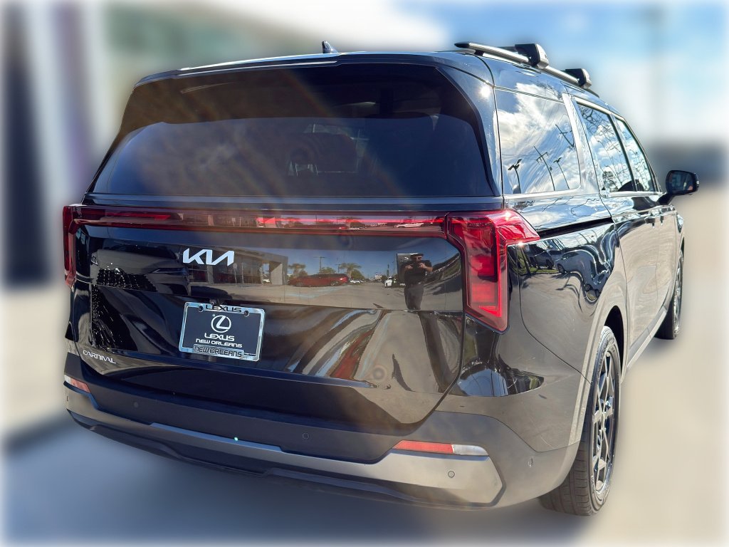 Used 2025 Aurora Black Pearl Kia SX image 9