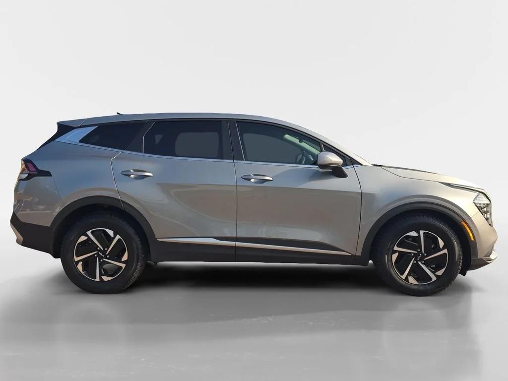 Used 2025 Steel Gray Kia LX image 6