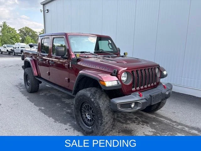 Certified Used 2021 Snazzberry Pearlcoat Jeep Rubicon image 1