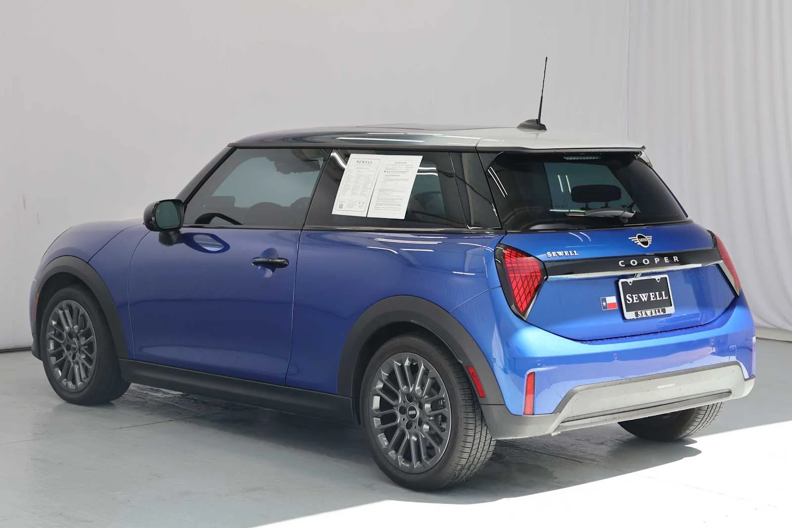 Certified Used 2025 BLAZING BLUE MINI Cooper image 7