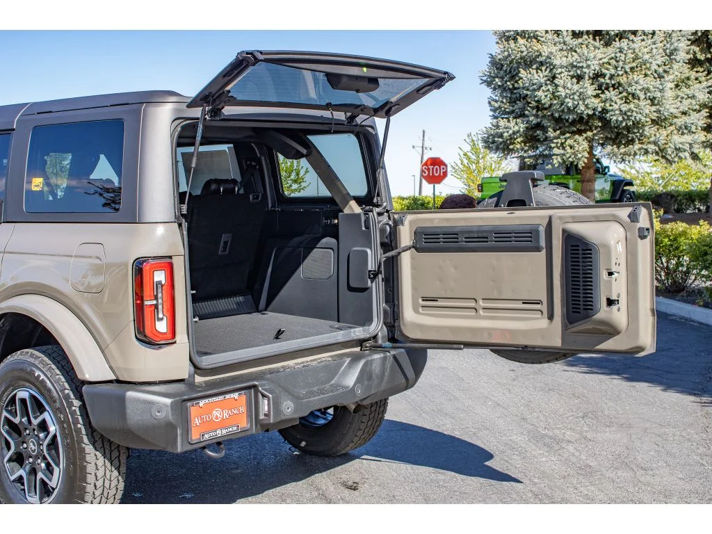 New 2026 MARSH GRAY Ford Outer Banks image 13