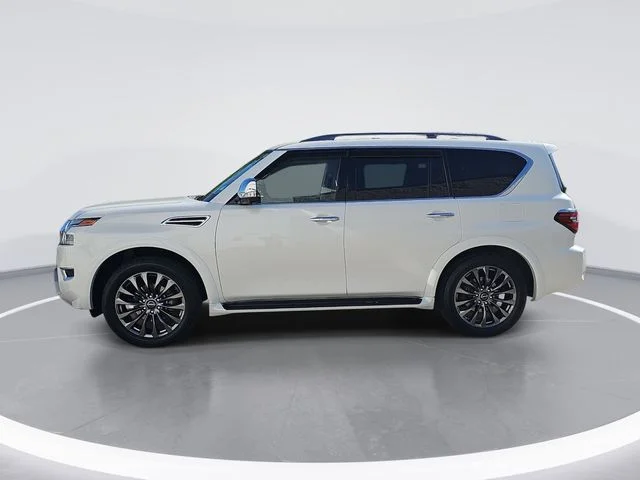 Used 2023 White Nissan Platinum image 2