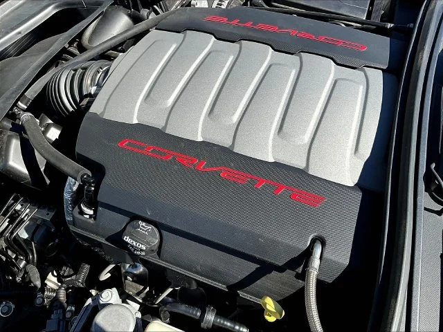 Used 2014 White Chevrolet Base image 28