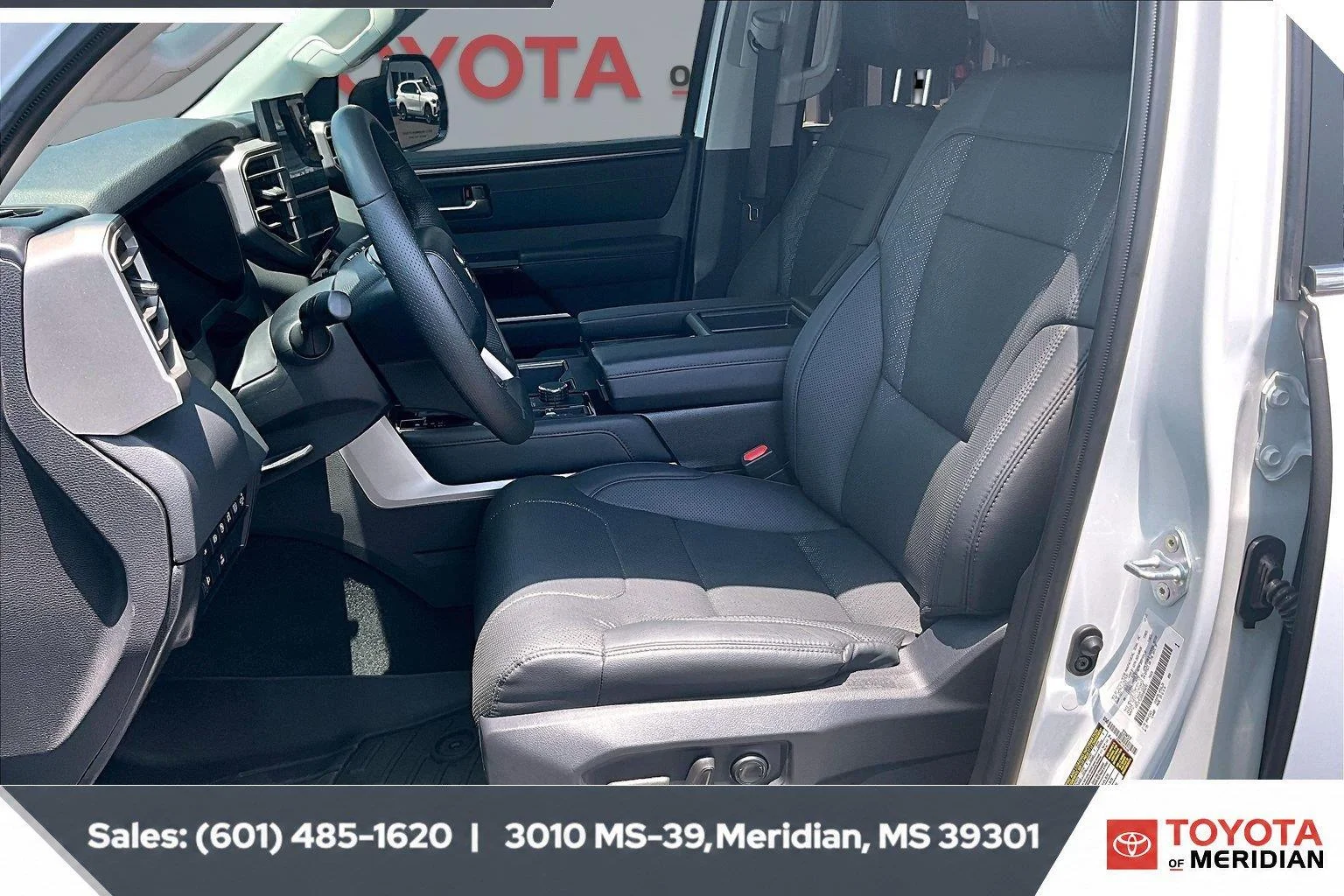 Used 2024 Ice Cap Toyota Limited Hybrid image 18