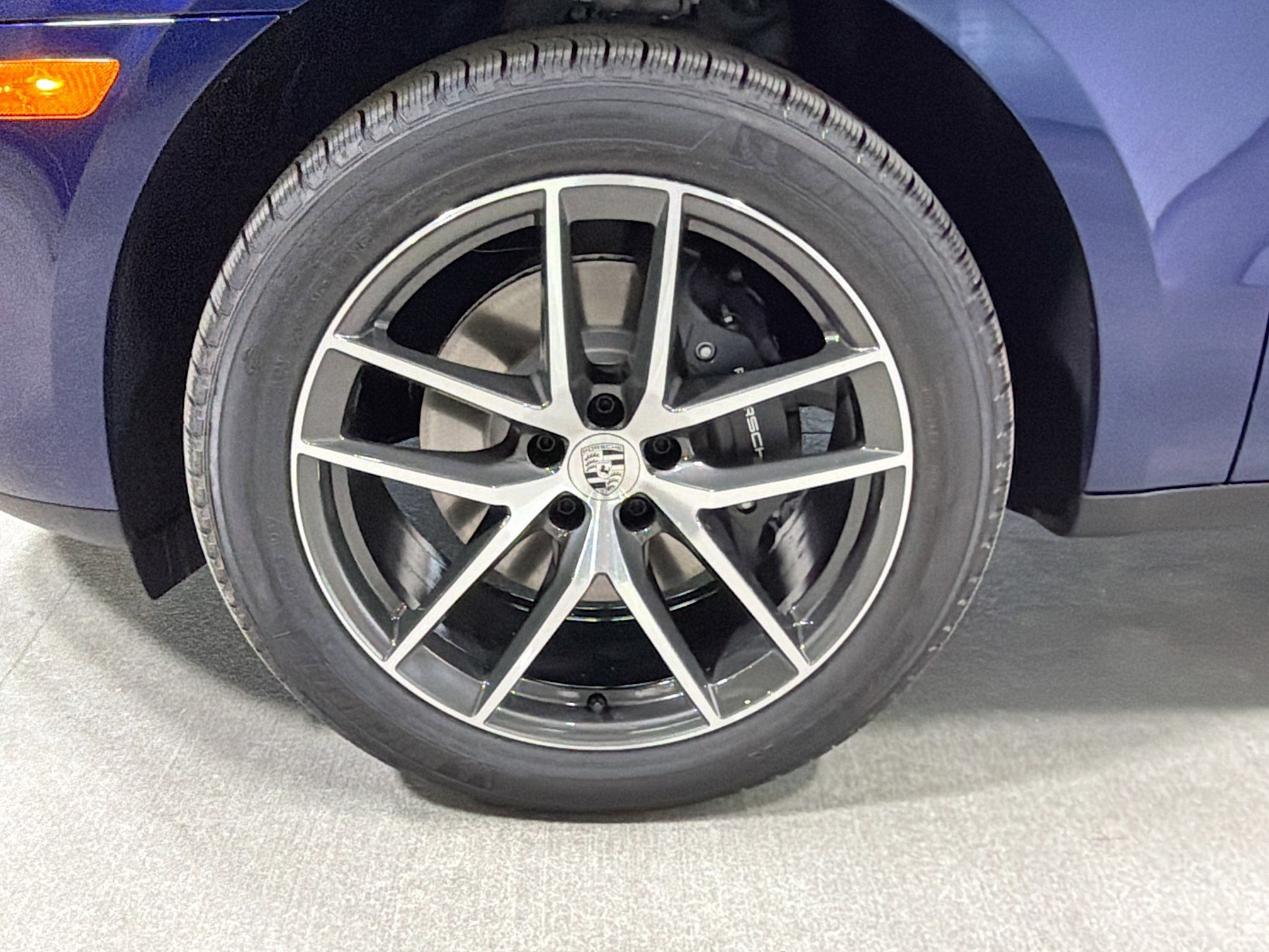 New 2026 Gentian Blue Metallic Porsche  image 41