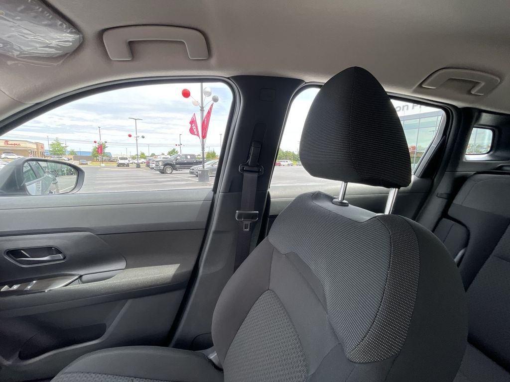 New 2026 Gray Nissan S image 11