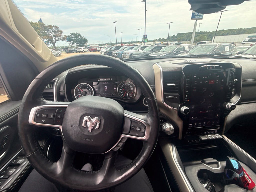 Used 2020 Diamond Black Ram Laramie image 13