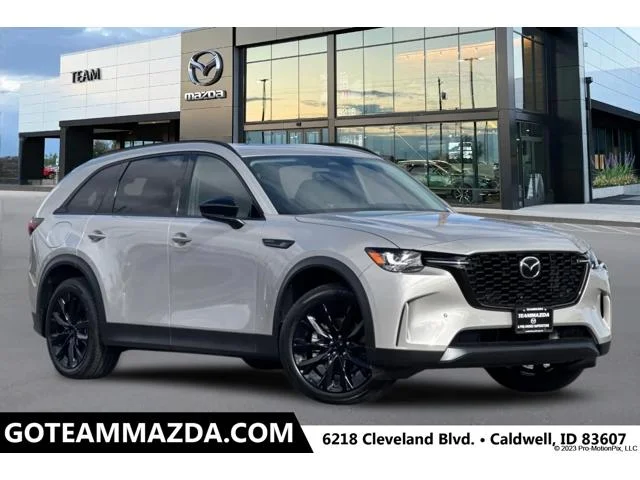 2026 Mazda CX-90 PHEV Premium Package's photo