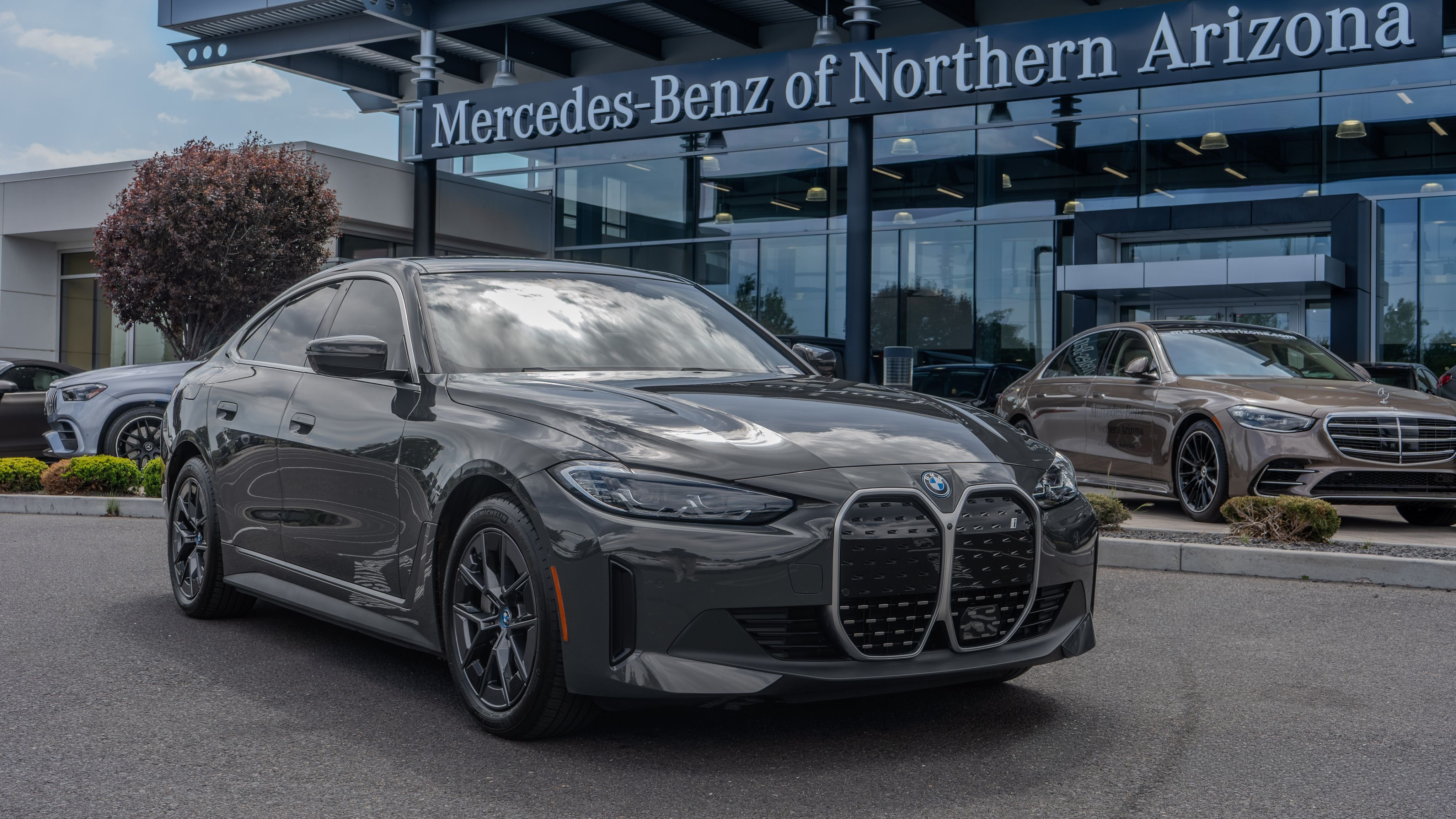 2023 BMW i4 eDrive35's photo