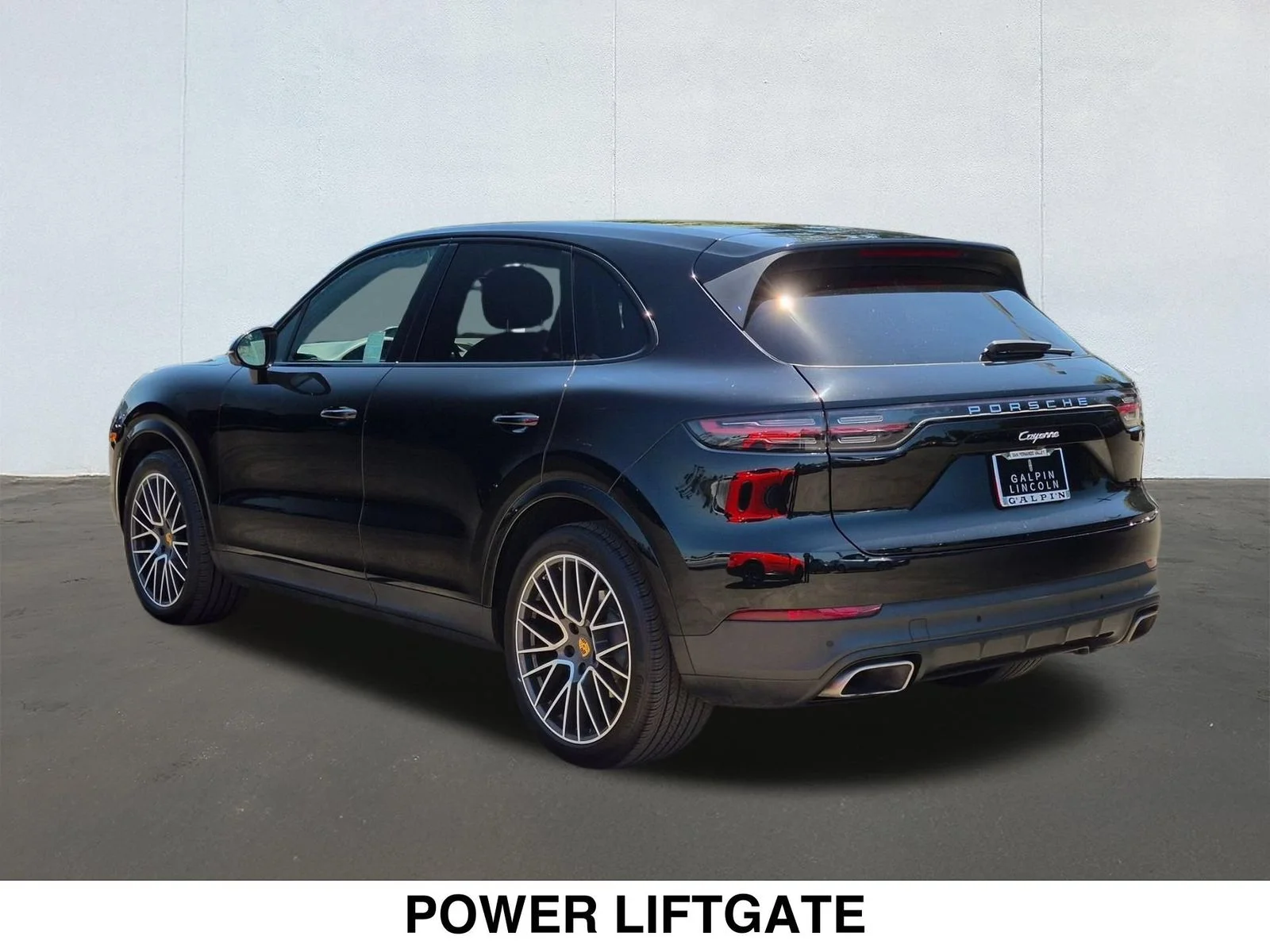 Used 2021 Black Porsche  image 3