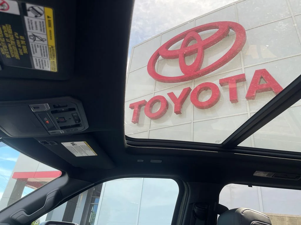 New 2026 Lunar Rock Toyota Platinum image 24