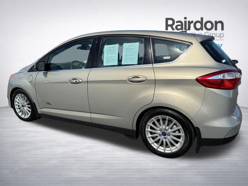 Used 2016  Ford SEL image 5