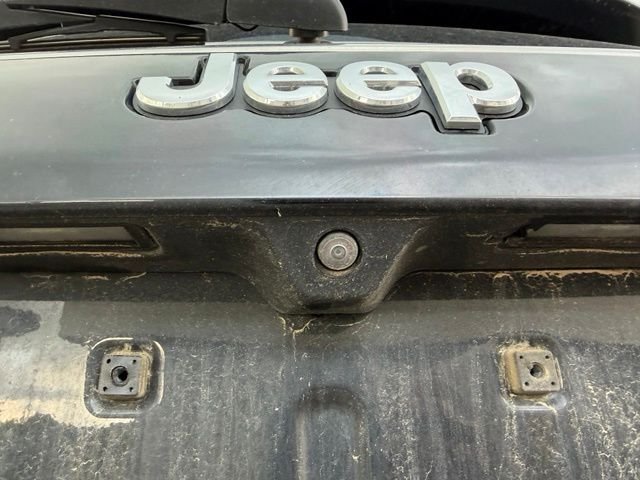 Used 2024 Black Jeep Latitude image 11