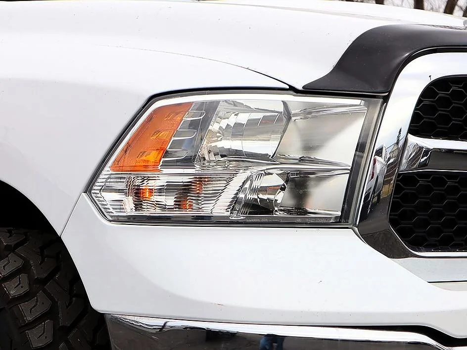 Used 2022 Bright White Ram SLT image 25