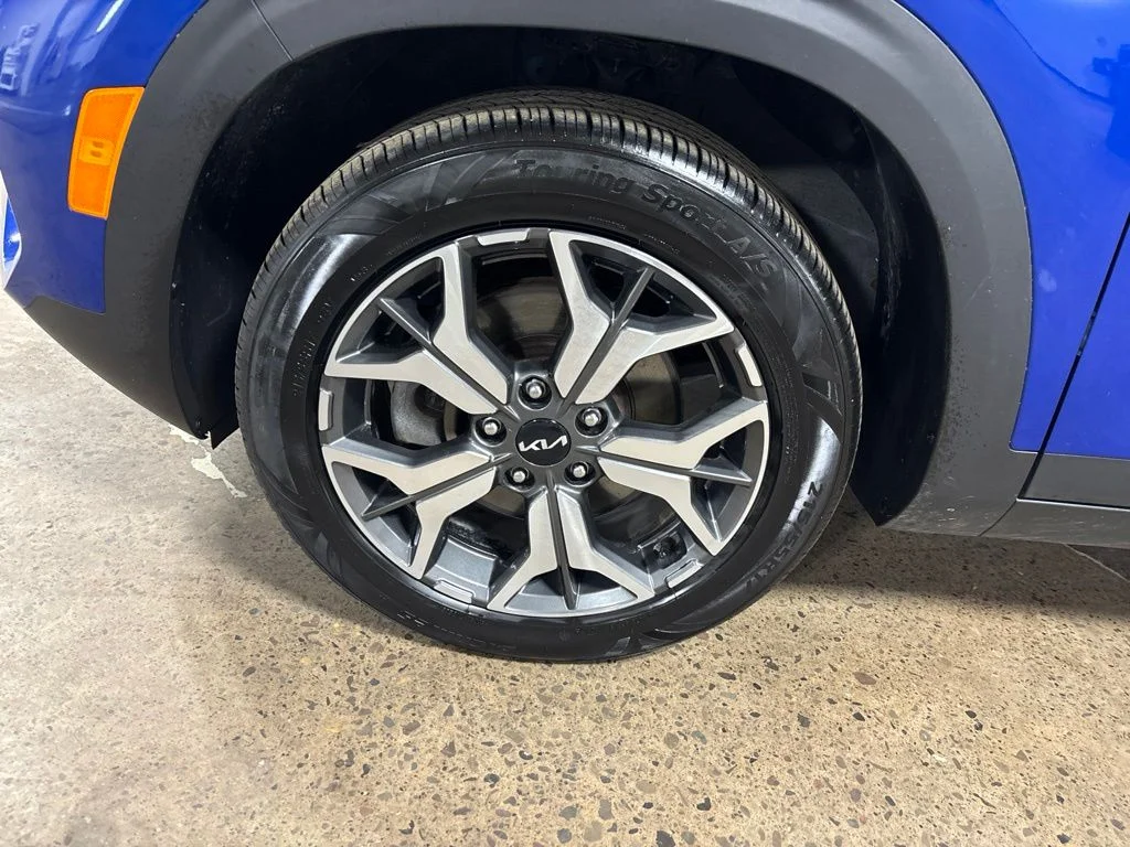 Used 2023 Blue Kia EX image 9