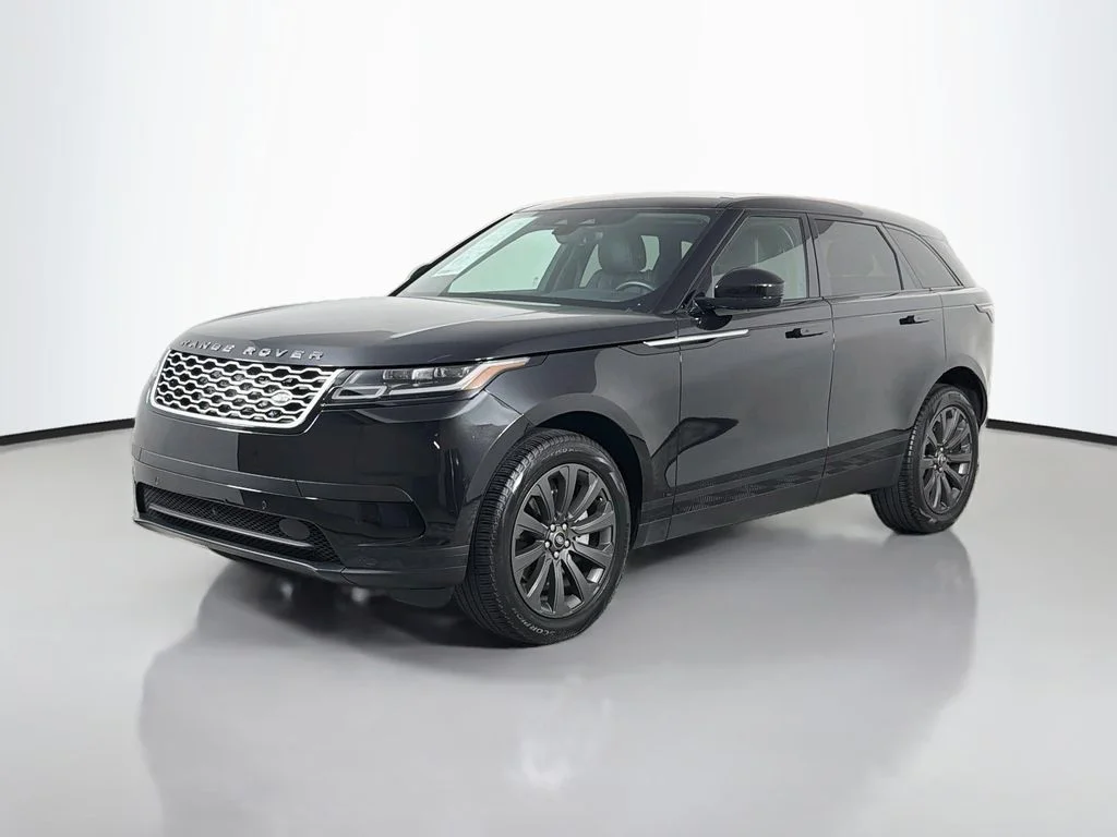 Used 2022 Black Land Rover S image 1