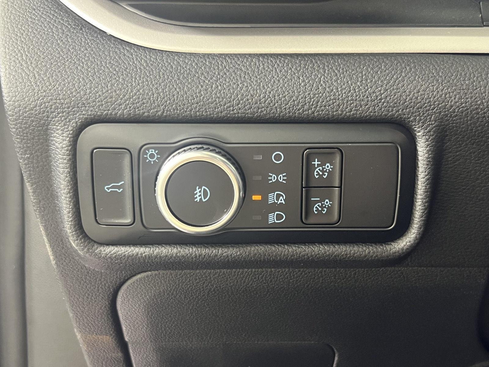 Used 2023 Carbonized Gray Ford XLT image 16